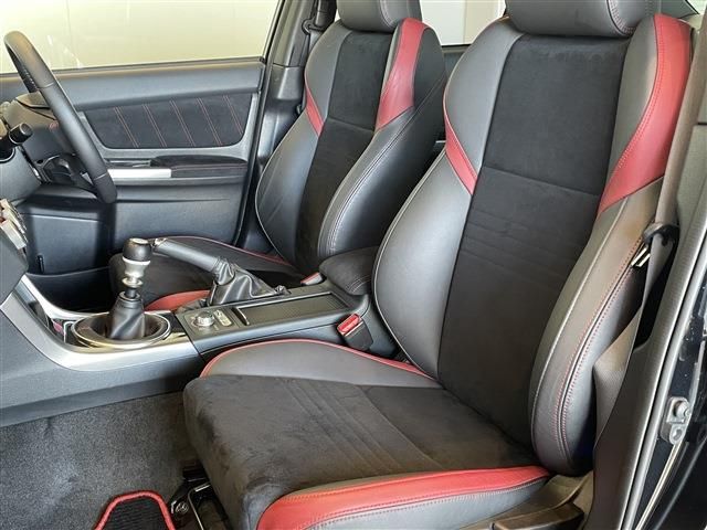 Subaru WRX STI 2016-11 28242-26