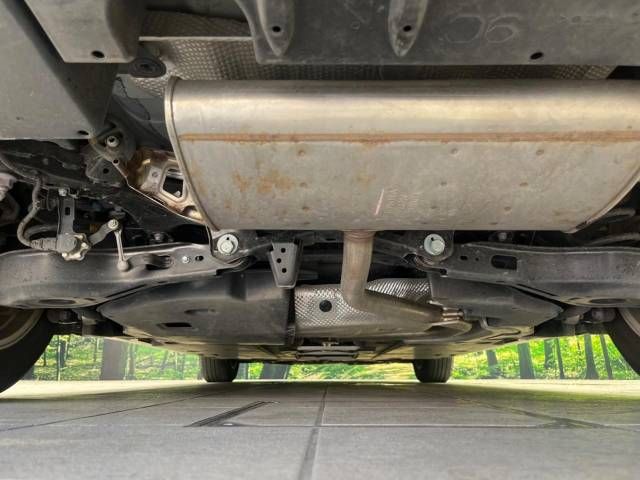 Toyota PRIUS 2018-08 17755-19