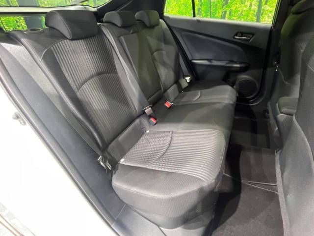 Toyota PRIUS 2018-08 17755-9