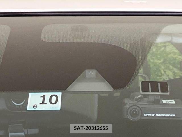 Nissan NOTE 2017-08 341005-5
