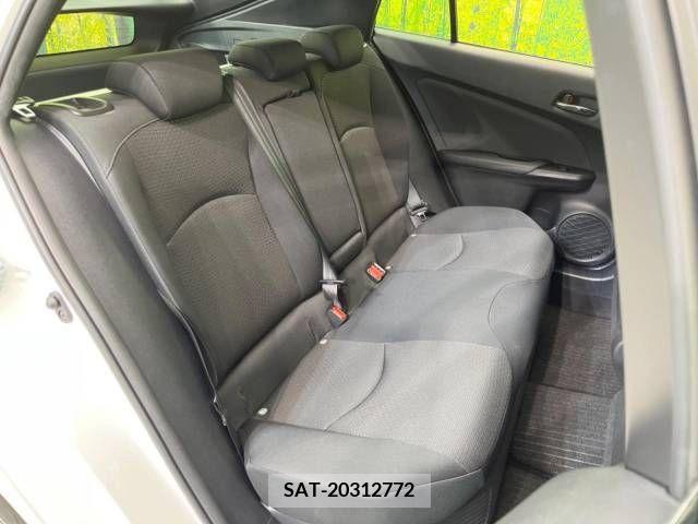 Toyota PRIUS 2021-07 322484-9
