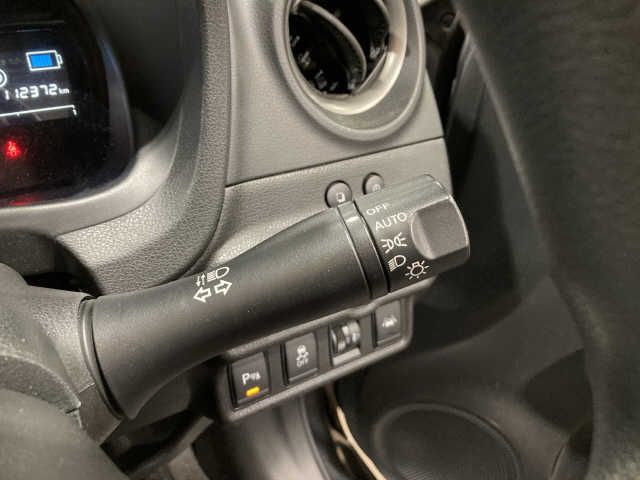 Nissan NOTE 2019-03 190905-6