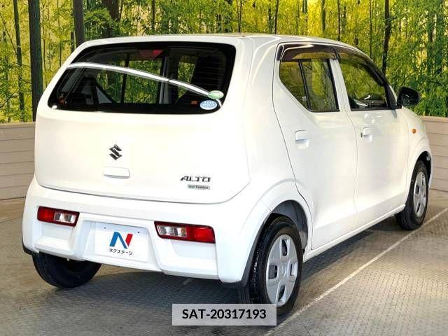 Suzuki ALTO 2018-04 355816-17