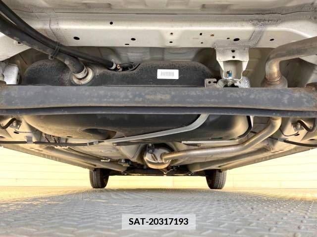 Suzuki ALTO 2018-04 355816-19