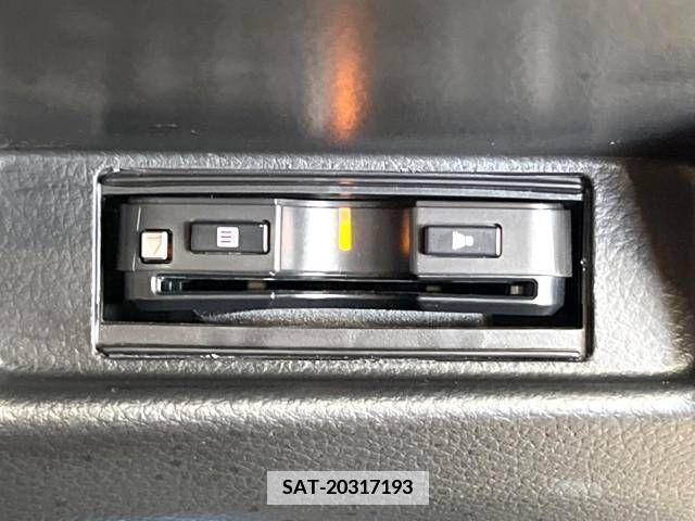 Suzuki ALTO 2018-04 355816-6