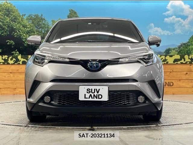 Toyota C-HR 2017-11 337683-14