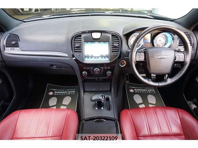 Chrysler 300 2013-09 299007-1