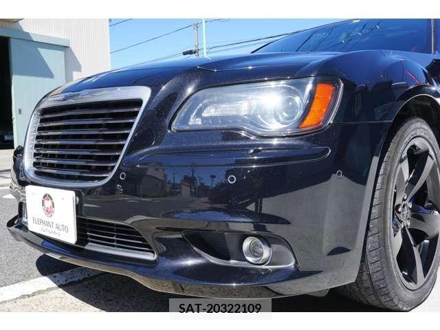 Chrysler 300 2013-09 299007-6