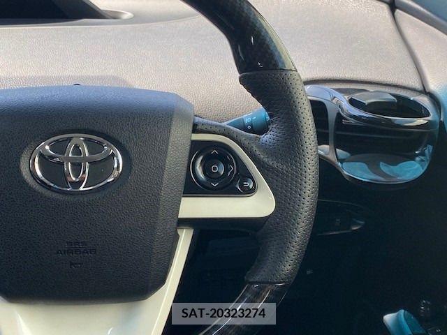 Toyota PRIUS 2016-02 281925-18