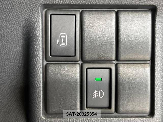 Suzuki PALETTE 2011-02 365957-2