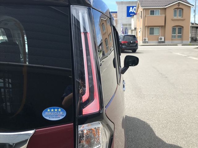Toyota ROOMY 2020-12 6221-24