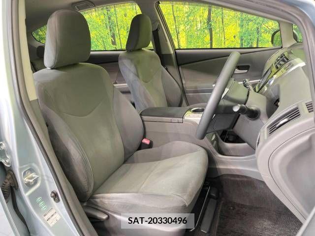 Toyota PRIUS ALPHA 2011-11 382391-8