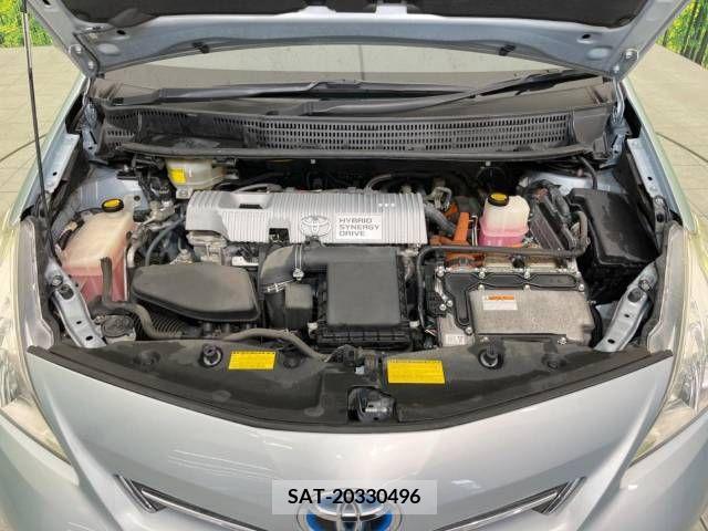 Toyota PRIUS ALPHA 2011-11 382391-18