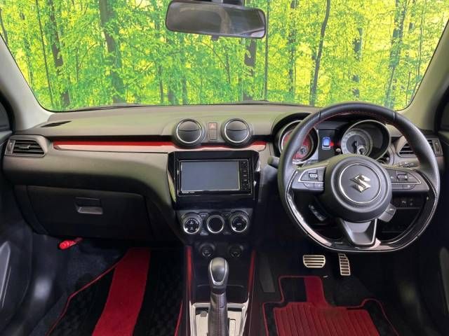 Suzuki SWIFT 2021-11 182611-1