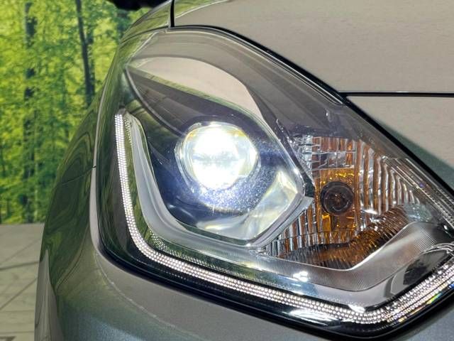 Suzuki SWIFT 2021-11 182611-12