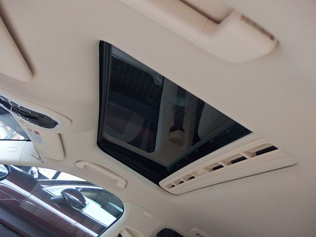 Porsche PANAMERA 2012-01 189434-28