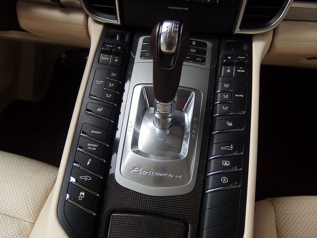 Porsche PANAMERA 2012-01 189434-18
