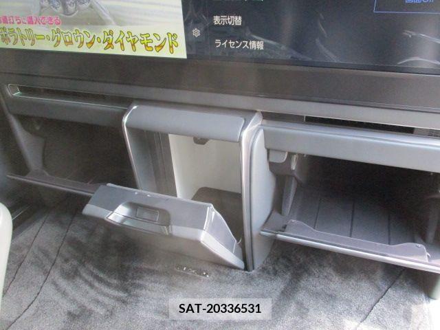 Lexus LM 2024-03 316232-12