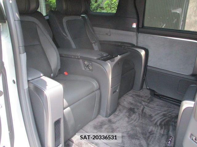 Lexus LM 2024-03 316232-8