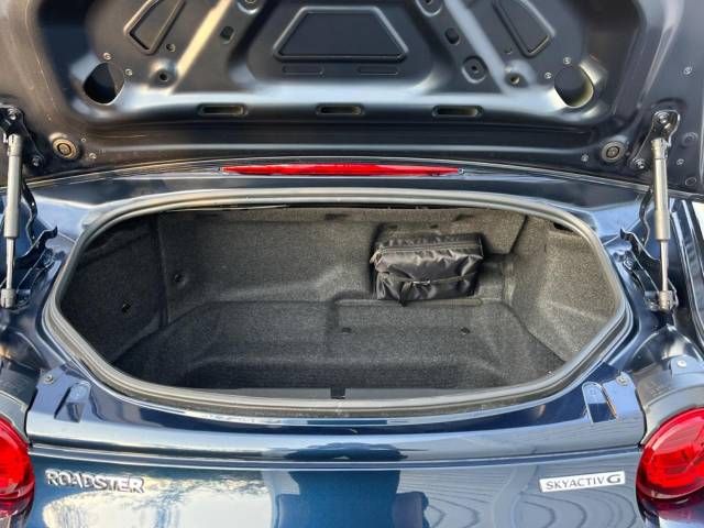 Mazda ROADSTER 2021-03 19248-11