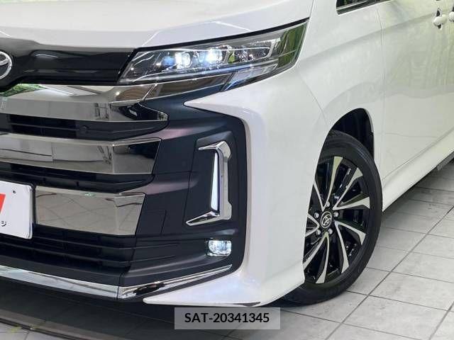 Toyota NOAH 2023-01 365112-13