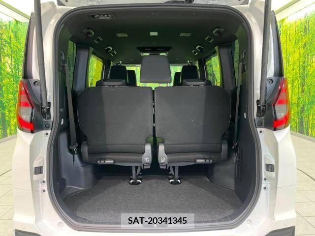 Toyota NOAH 2023-01 365112-11