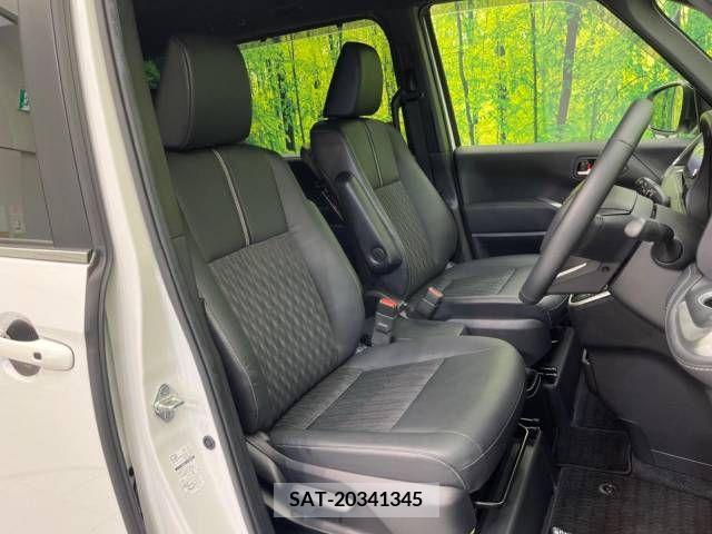 Toyota NOAH 2023-01 365112-8