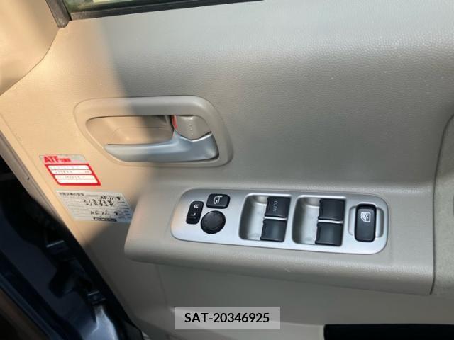 Suzuki EVERY WAGON 2012-11 390747-11