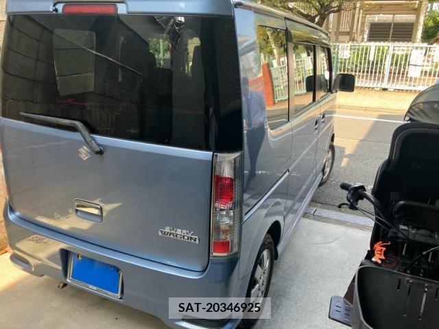 Suzuki EVERY WAGON 2012-11 390747-1