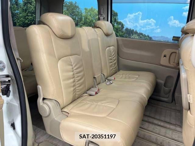 Nissan SERENA 2007-08 254611-8