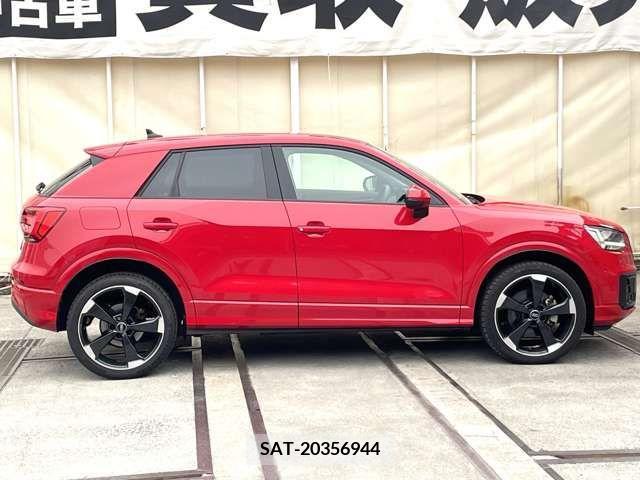 Audi Q2 2019-09 209330-7