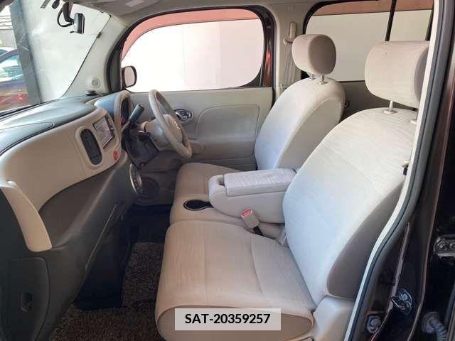 Nissan CUBE 2011-12 358399-6