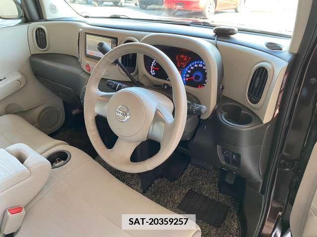 Nissan CUBE 2011-12 358399-19
