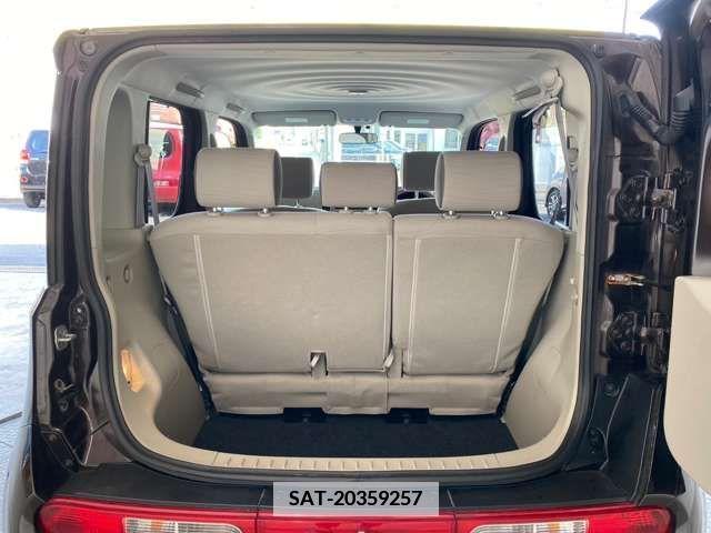 Nissan CUBE 2011-12 358399-8