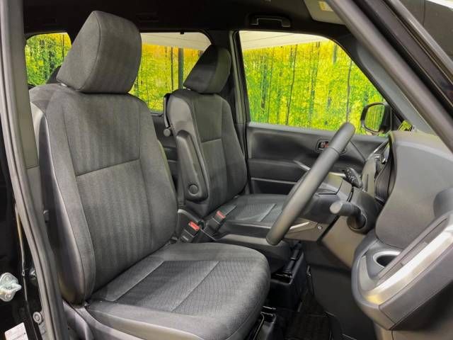 Toyota NOAH 2023-06 191365-8