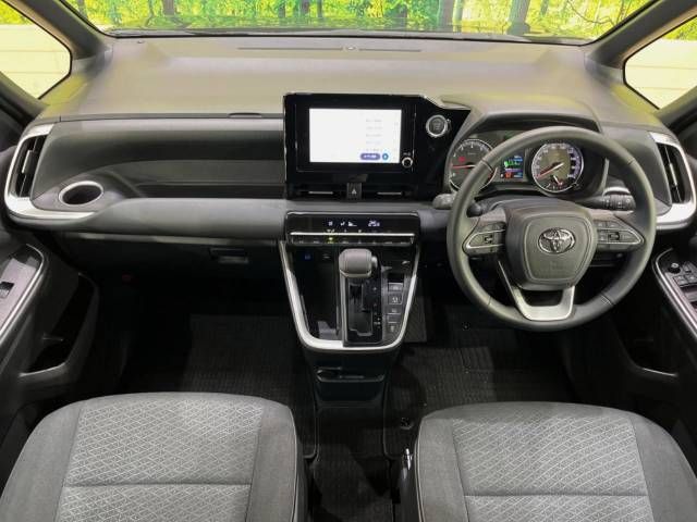 Toyota NOAH 2023-06 191365-1