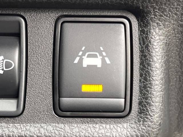 Nissan NOTE 2020-06 194791-4