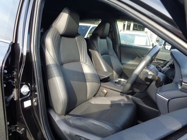 Toyota HARRIER 2021-06 18011-3