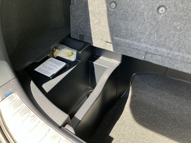 Toyota HARRIER 2014-10 22488-26