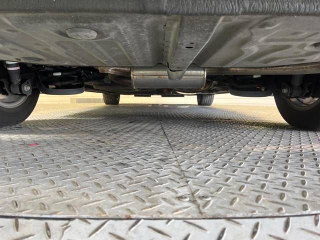 Toyota VOXY 2017-08 181982-18