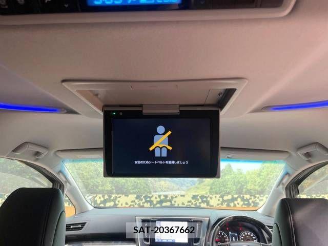 Toyota ALPHARD 2022-08 299565-3