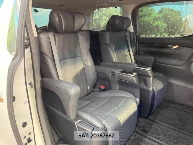 Toyota ALPHARD 2022-08 299565-9