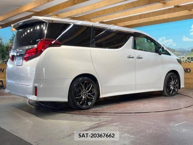 Toyota ALPHARD 2022-08 299565-18