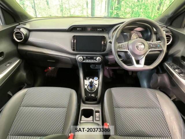 Nissan KICKS 2021-01 274063-1