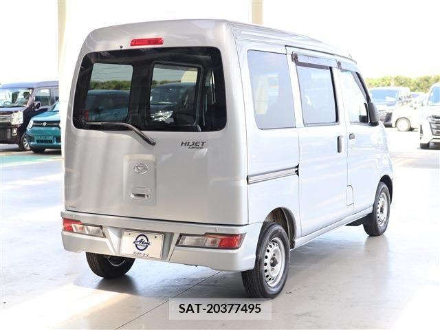 Daihatsu HIJET CARGO 2021-04 271755-4