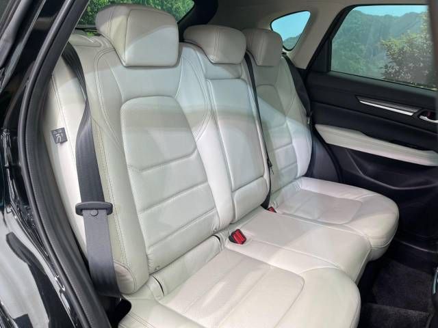 Mazda CX-5 2017-08 185739-9