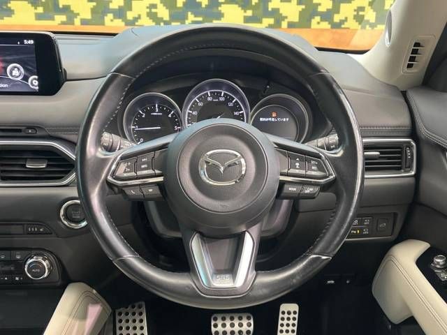 Mazda CX-5 2017-08 185739-11
