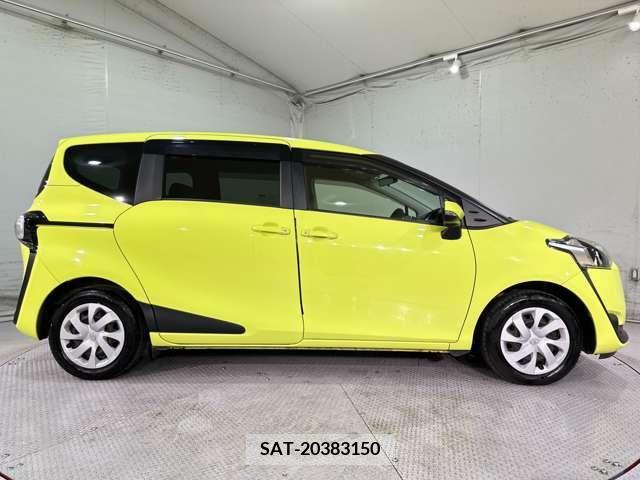 Toyota SIENTA 2016-02 298337-7