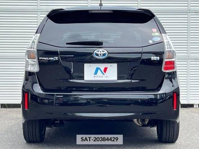 Toyota PRIUS ALPHA 2013-10 366788-14