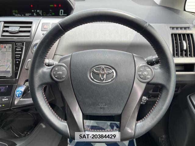 Toyota PRIUS ALPHA 2013-10 366788-17